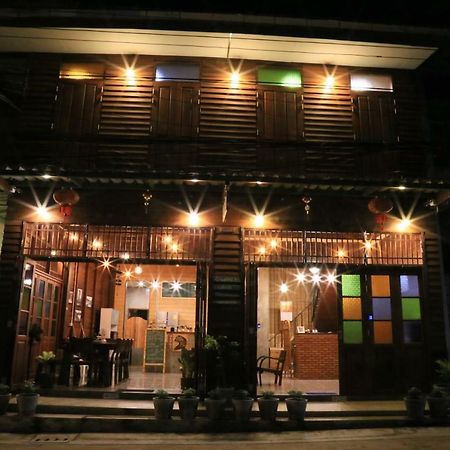 Bansoi 1 & Alley One Cafe Trang Exterior foto